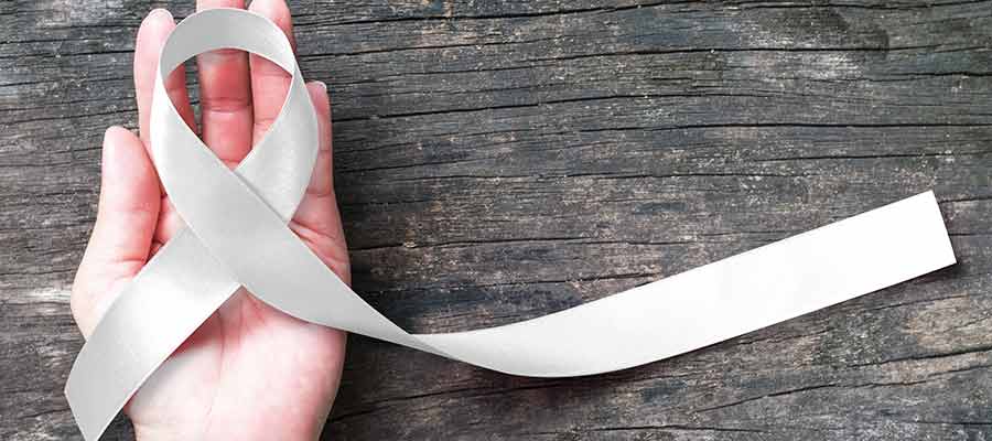 MRI Cancer Screening Clinic Near Me in Culver City Los Angeles, CA. Meet Dr. Kourosh Naini at the iVIE Screening Center. MRI Cancer Screening Clinic Near Me in Culver City Los Angeles, CA. Meet Dr. Kourosh Naini at the iVIE Screening Center.